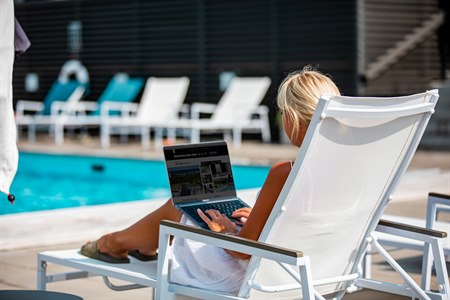 Pool day at First Hotel Kokoloko Visby