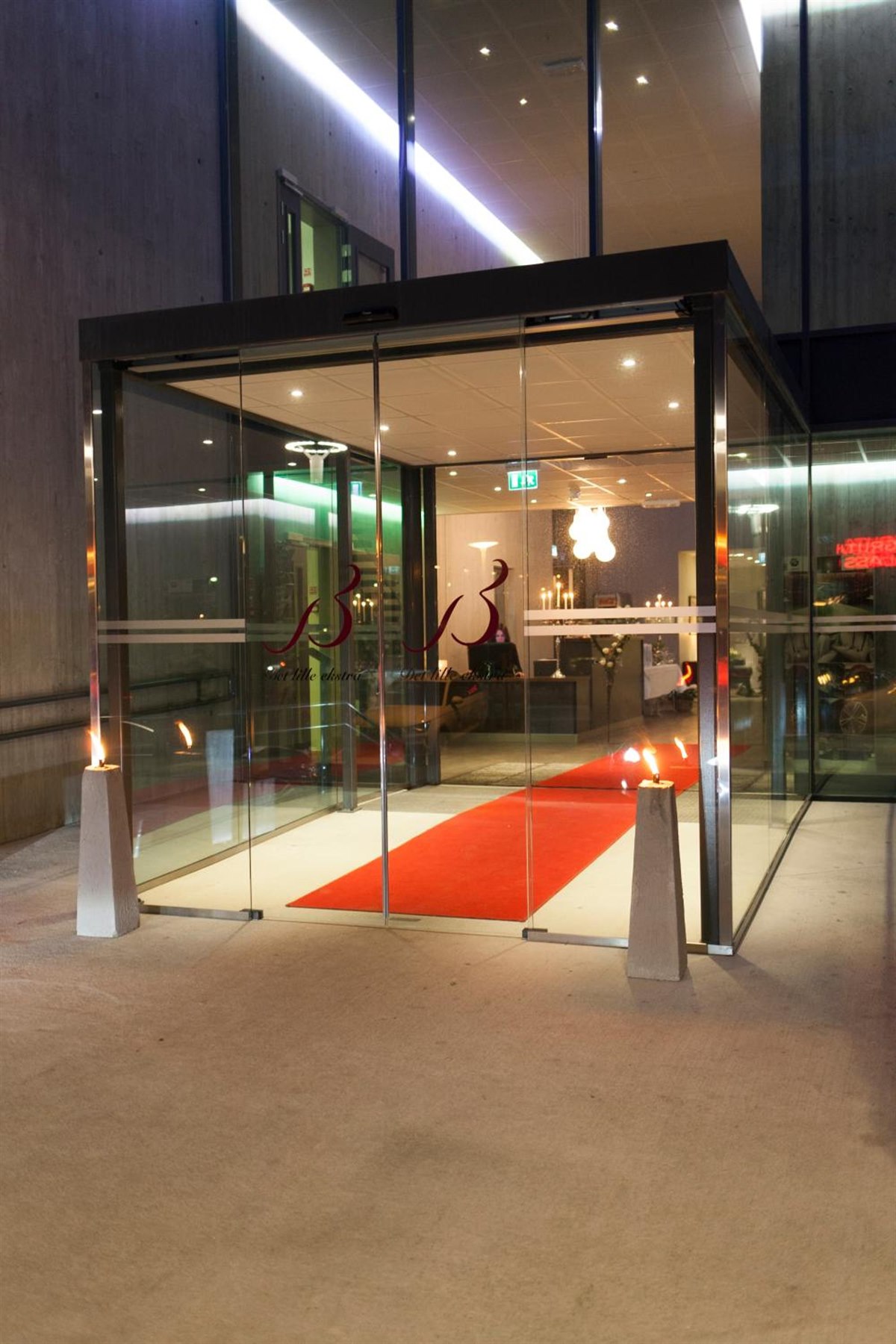 Hotel entrance. Image.