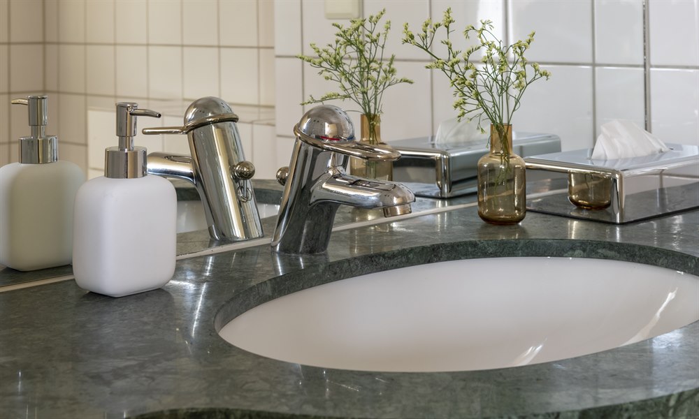 bathroom - superior singleroom