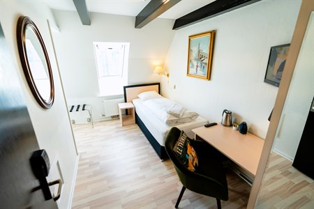 Economy single room