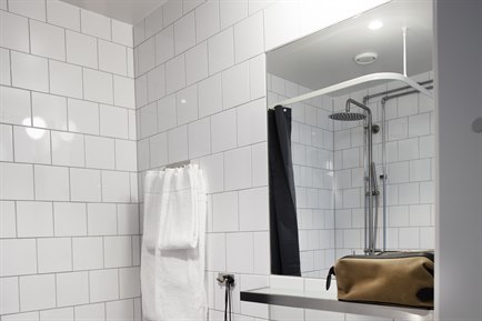 Bathroom studio C apartment at Kista. Photo.