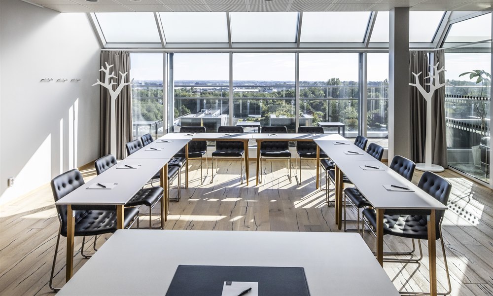 Mötesrum på hotellet. Bild.