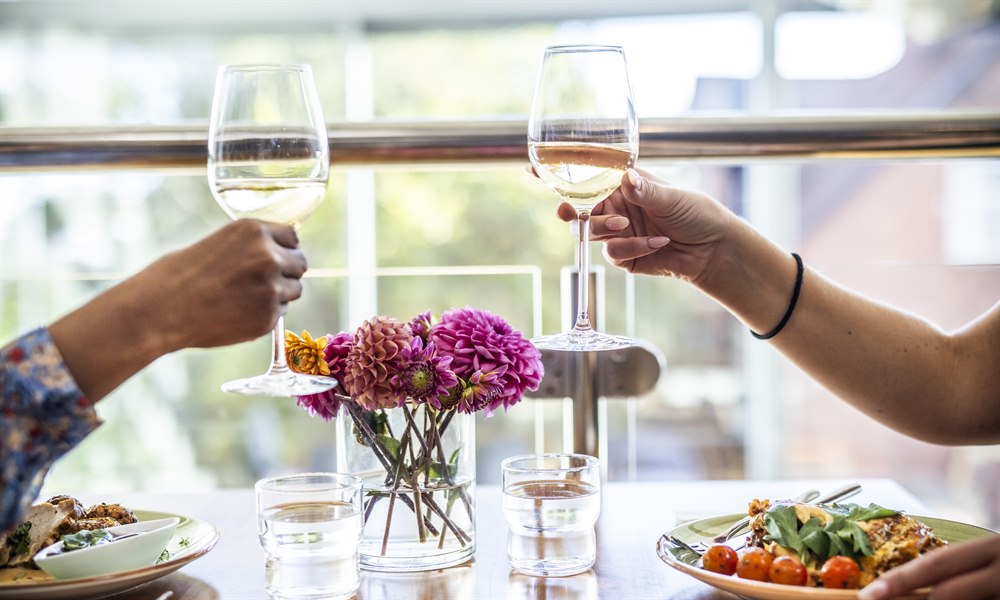 First Hotel Planetstaden restaurang. Foto.