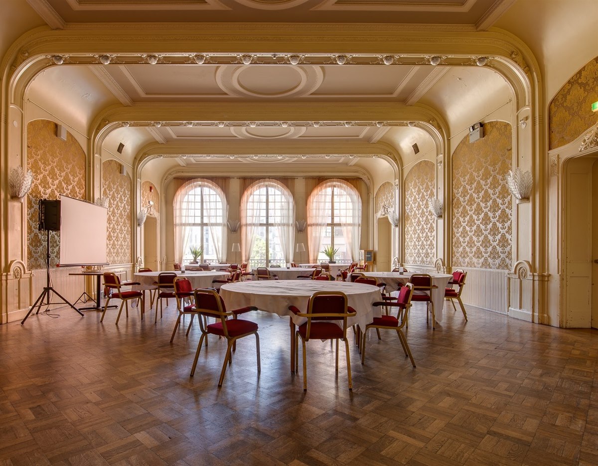 Meeting and conference at hotel. Photo.