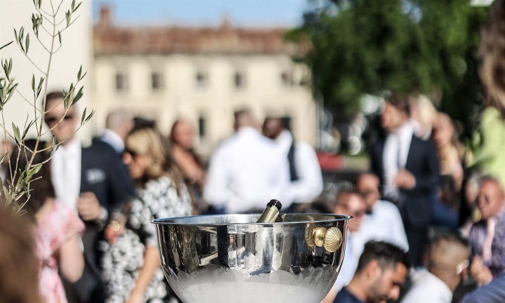 People at an outdoor restaurant.