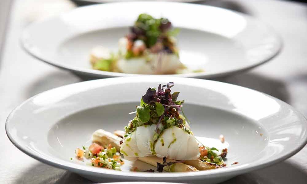 Läcker fiskrätt Kysthotellet restaurang. Foto.