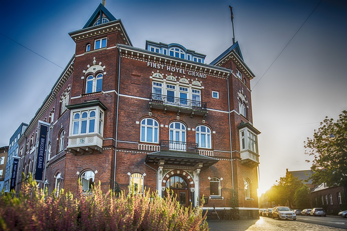 Hotel Odense - First Hotel Grand in the city center