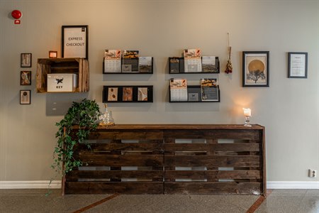 Reception and lobby area. Image.