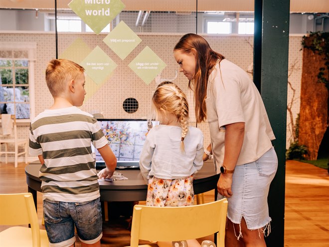 Barn på Kreativum i Olofström.