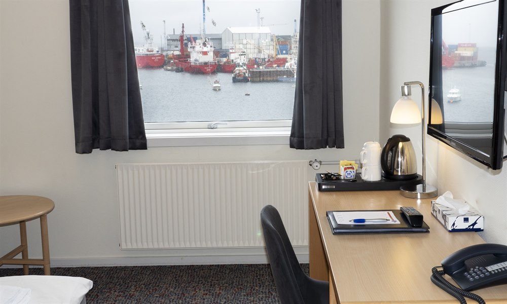 Skrivbord Dubbelrum Annex. Foto.