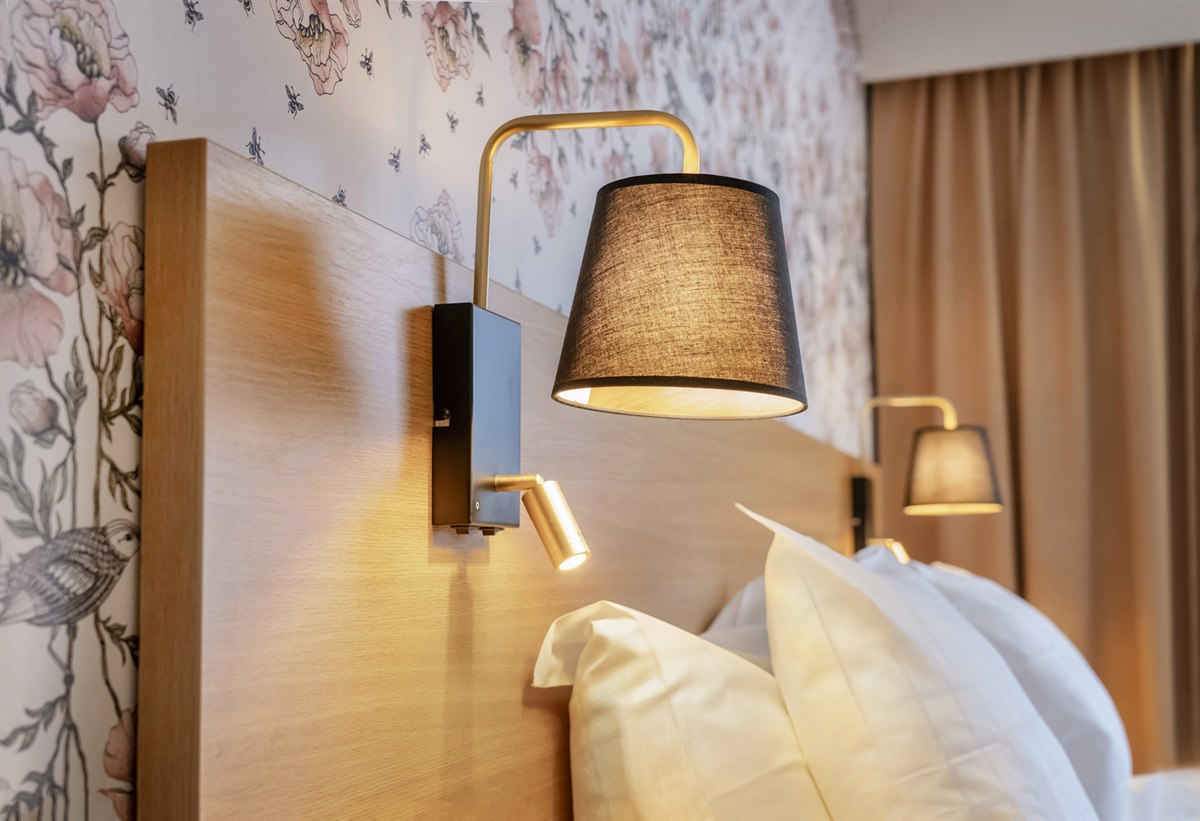 first hotel dragonen.bild.