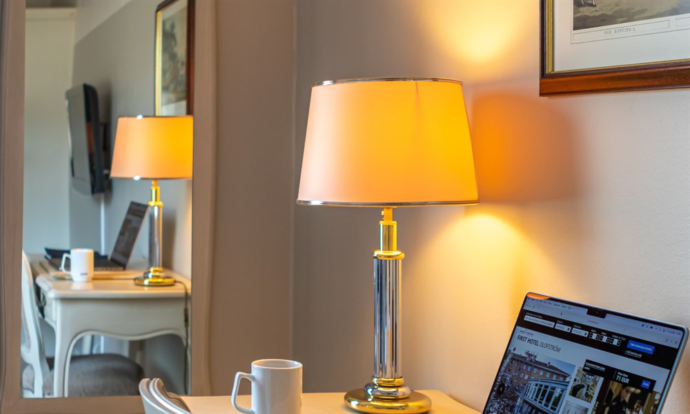 Standard Single room. Image.