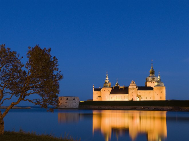 Kalmar slott på natten.