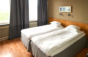 Double Economy room. Image.