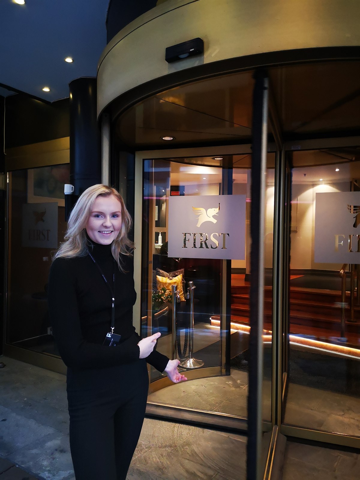 entrance to the hotel