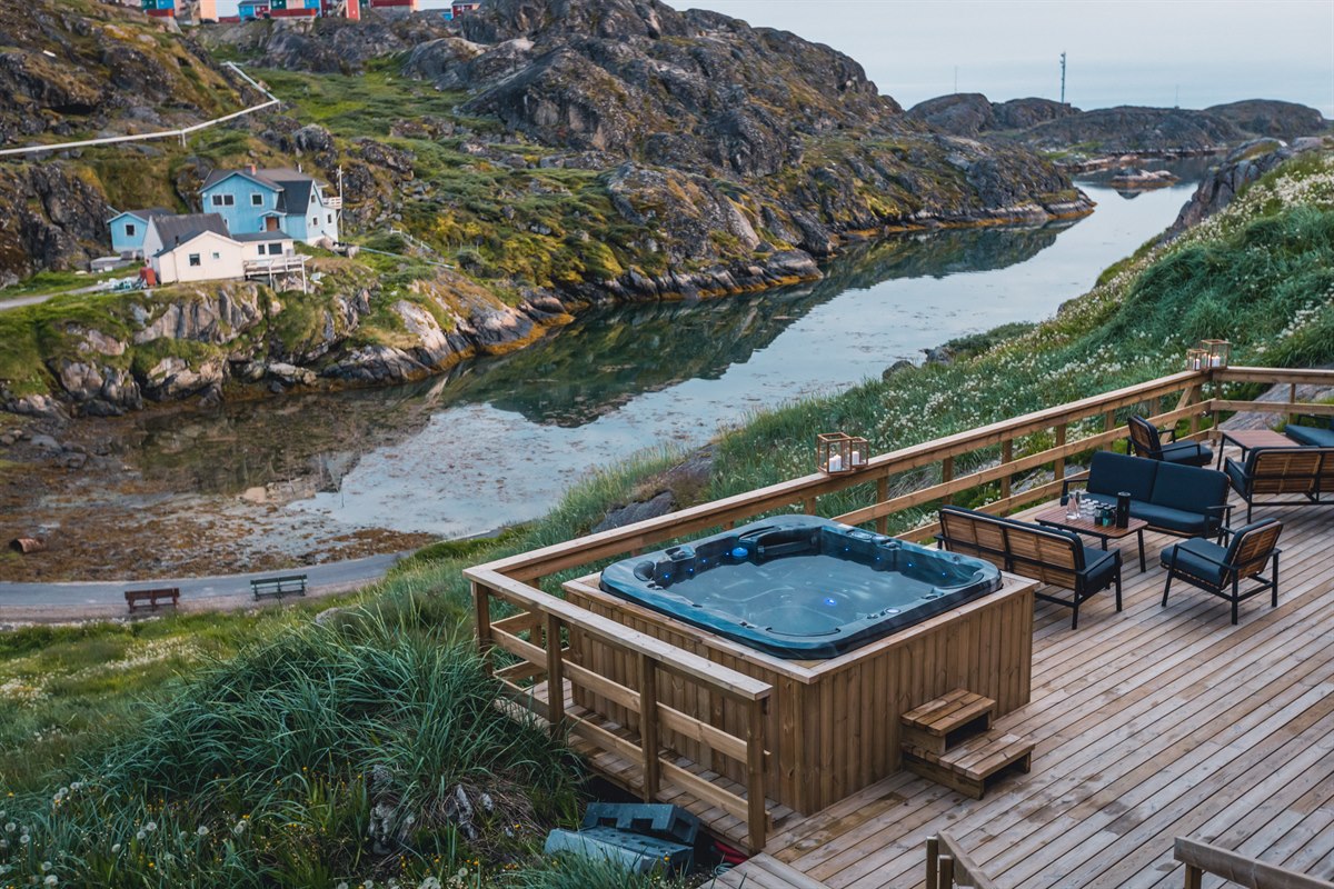 Spa i vackra omgivningar. Bild.