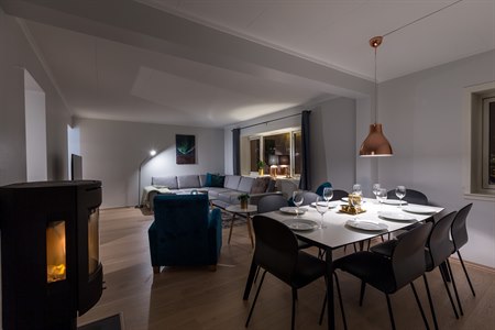 4-Bedroom Apartment - Enter Apartments by First.billede.
