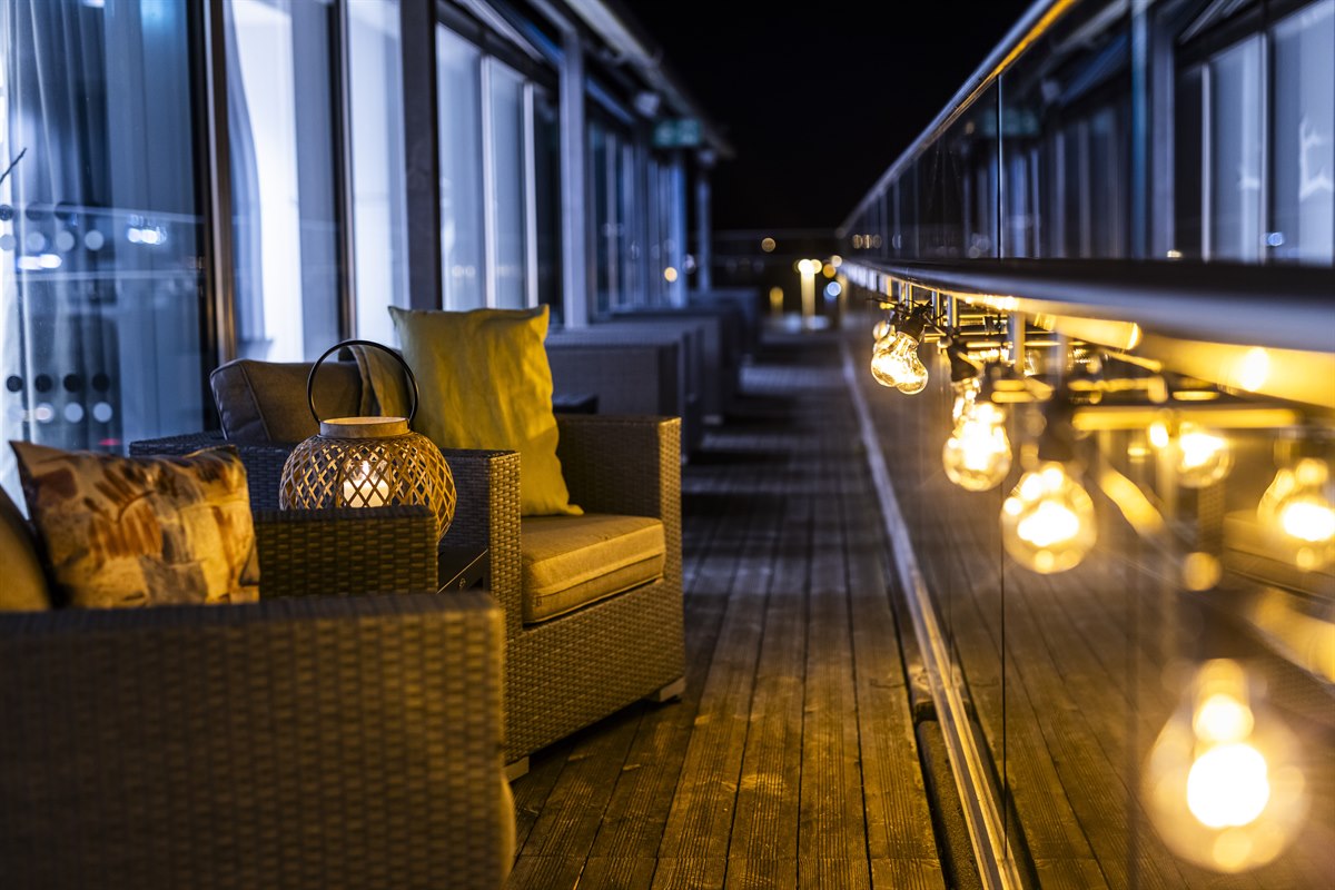 Bar cafeteria och spa. Foto.