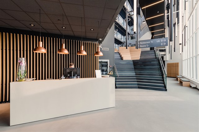 Hotellresepsjon. Bilde.