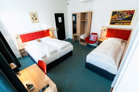 Triple room