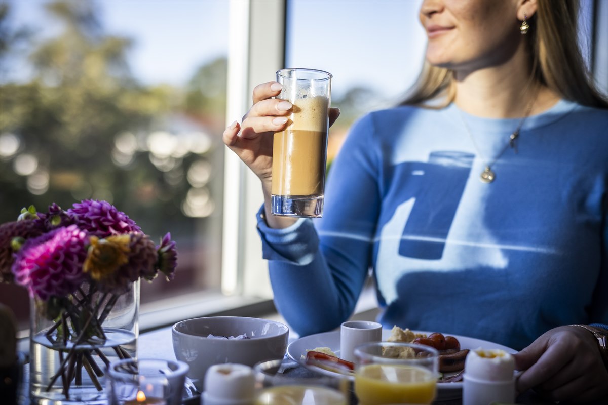 Frukostbuffé på First Hotel Planetstaden. Foto.