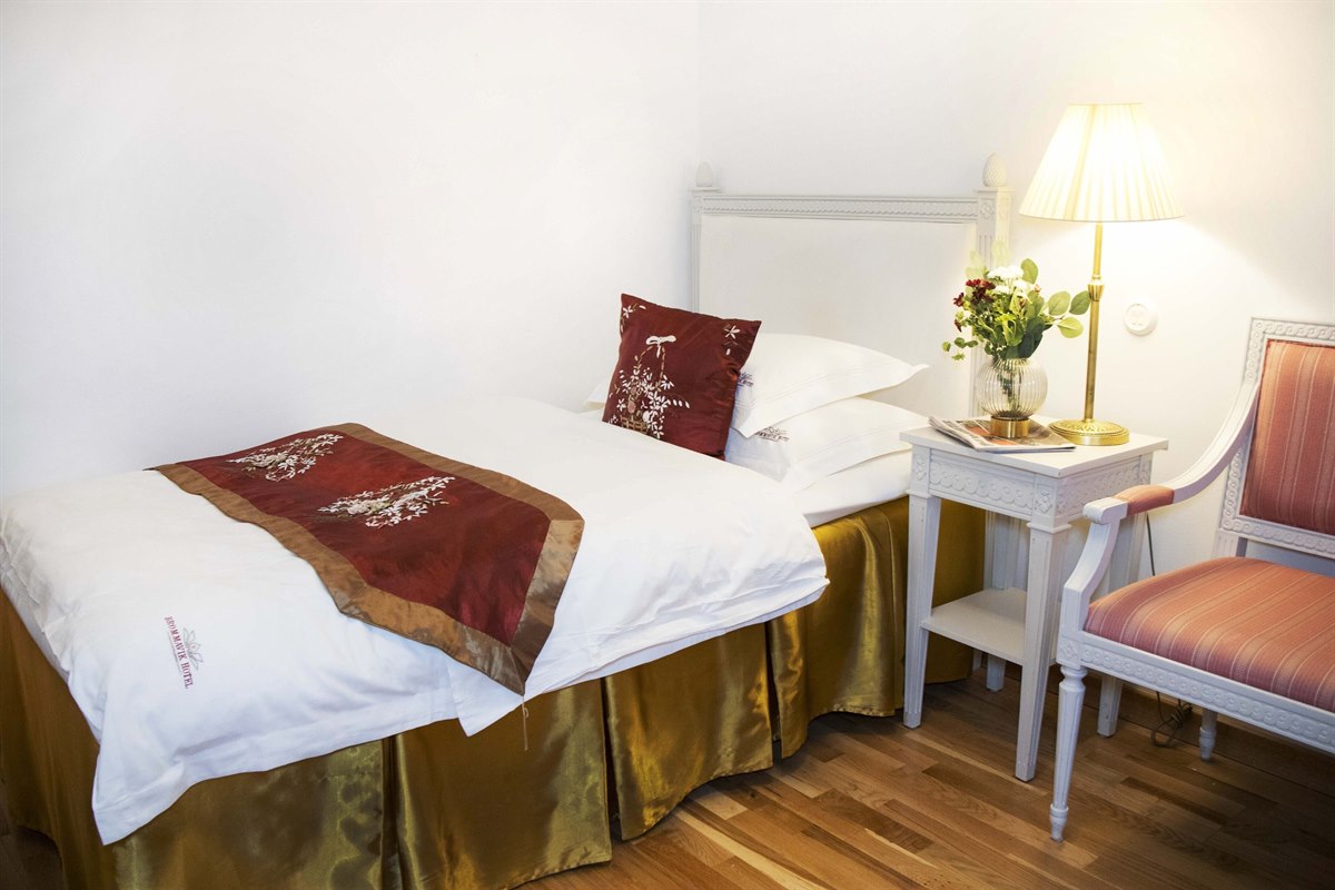 Standard Single Room. Image.