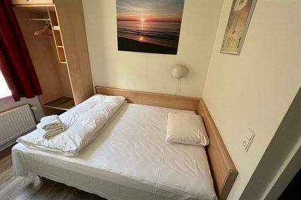 Small Double room. Image.