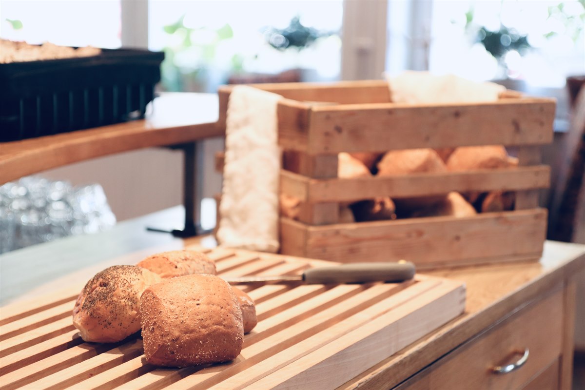 bread on cutting board in the restaurant