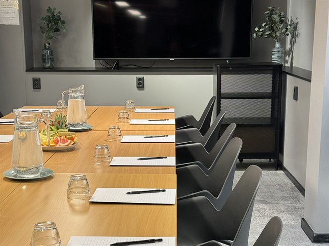 Trevligt och modernt mötesrum. Foto.