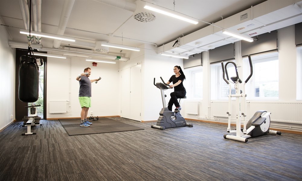 Treningsstudio the studio hotel Kista. Bilde.