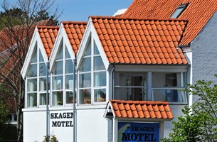 Oversikt over Skagen Motel. Bilde.
