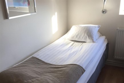 Single room. Photo.