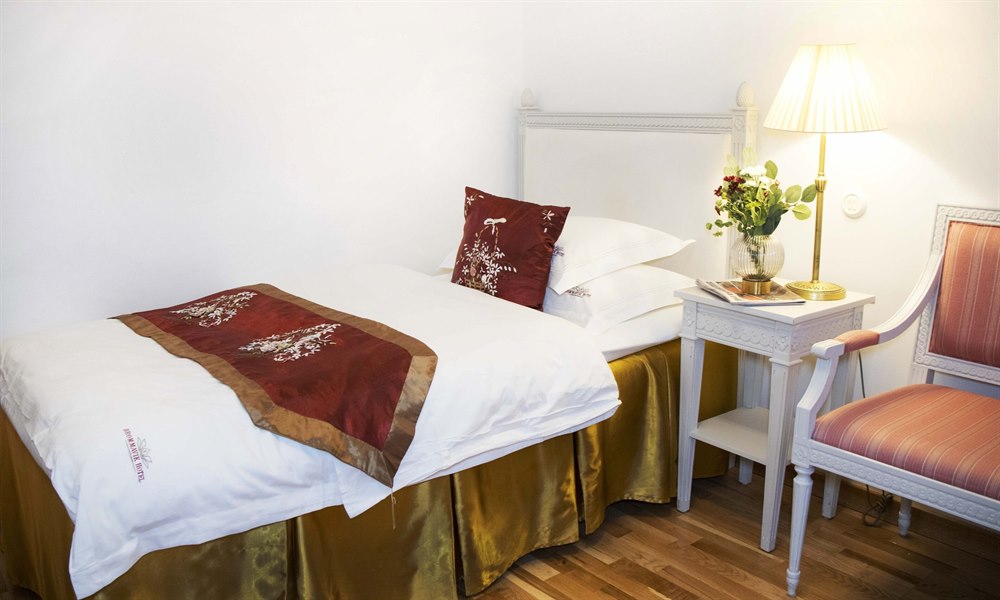 Standard Single Room. Image.