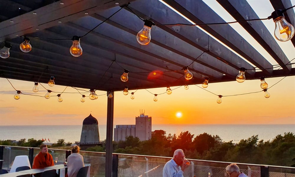 Bar First Hotel Kokoloko