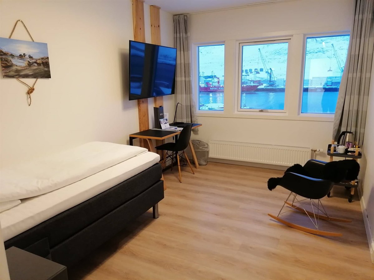 Superior Single Room Hotel Søma Nuuk. Photo.