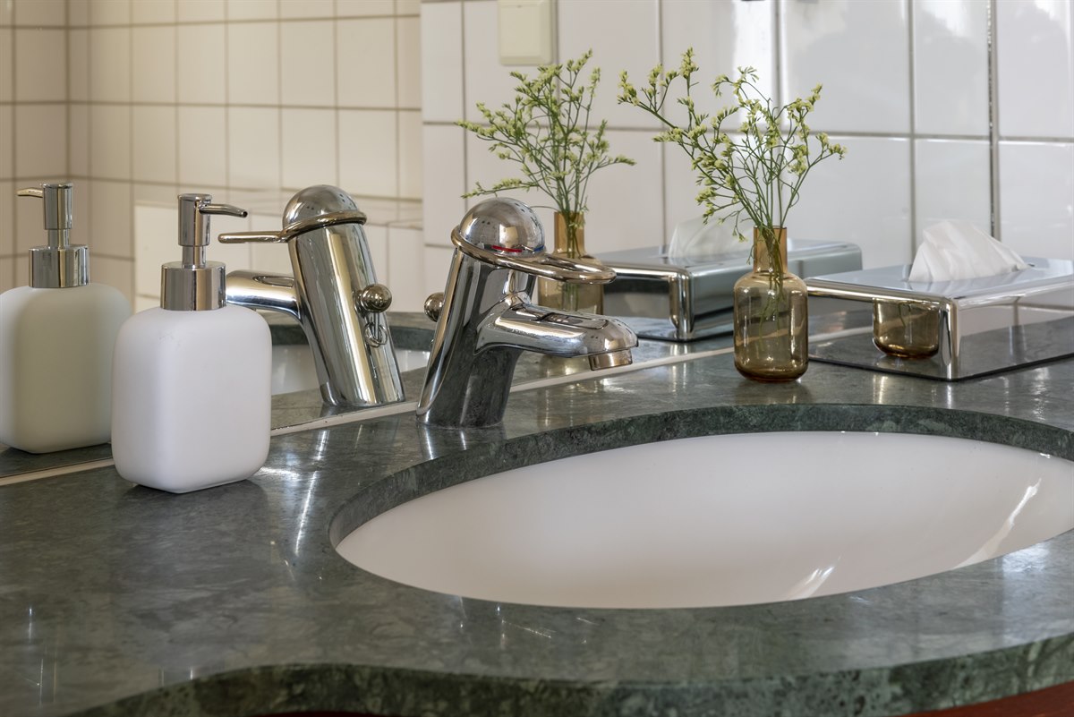 bathroom - superior singleroom