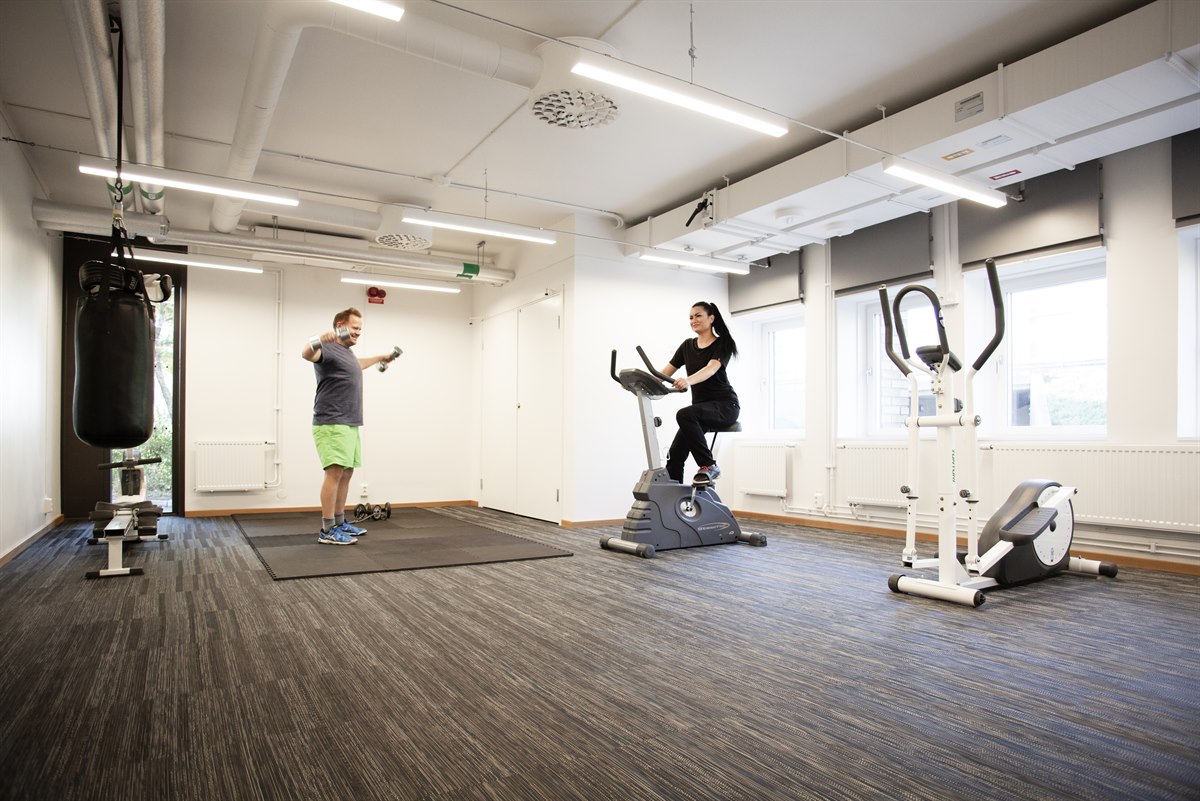 Treningsstudio the studio hotel Kista. Bilde.