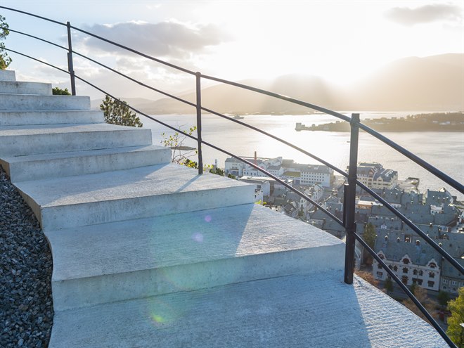 Fjellstua trapper Ålesund